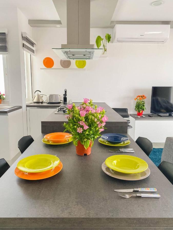 The Blue Mill Penthouse With Beautiful Views Apartman Naxxar Kültér fotó